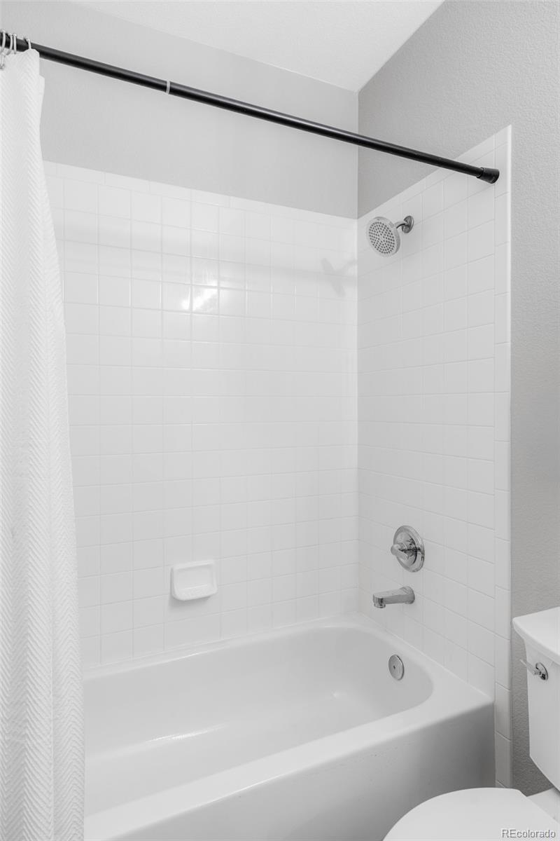 10523 Ashfield Street Unit: 5C
