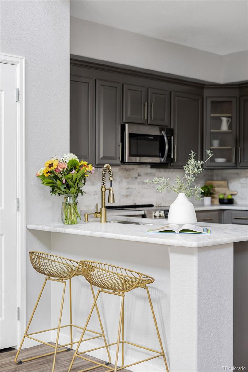 10523 Ashfield Street Unit: 5C