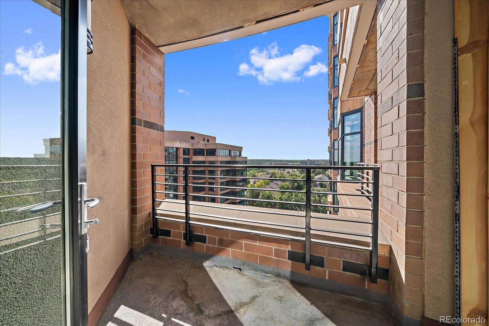 8100 E Union Avenue Unit: 902