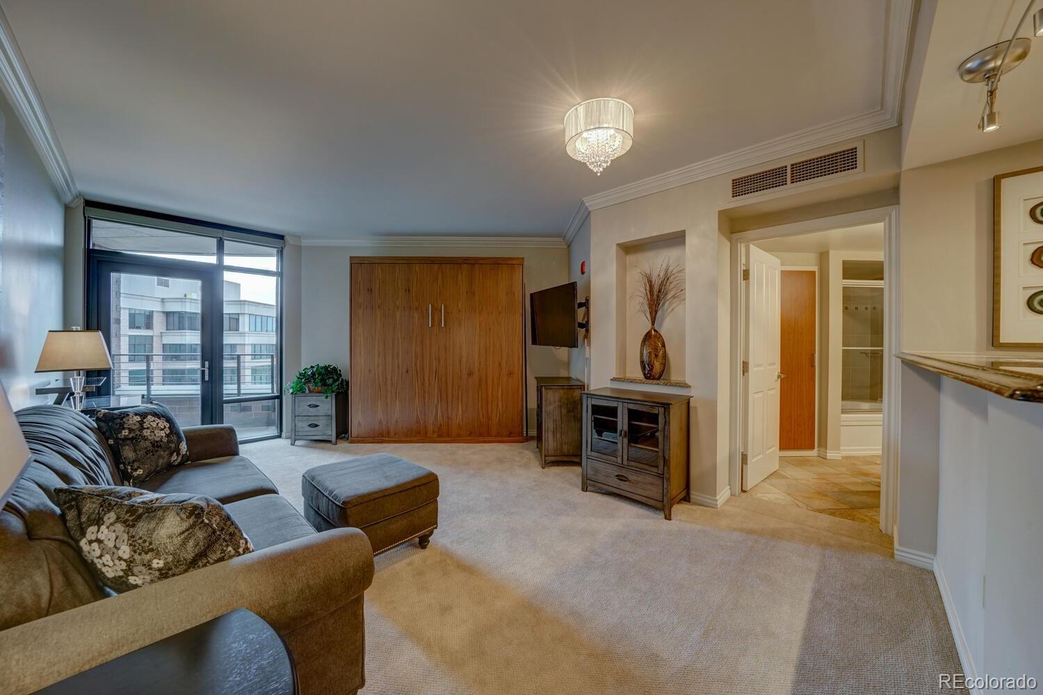 8100 E Union Avenue Unit: 902