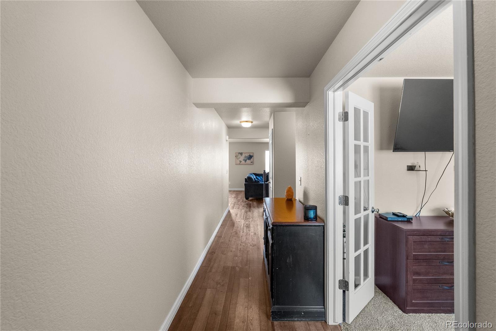 4044 Silver Star Grove