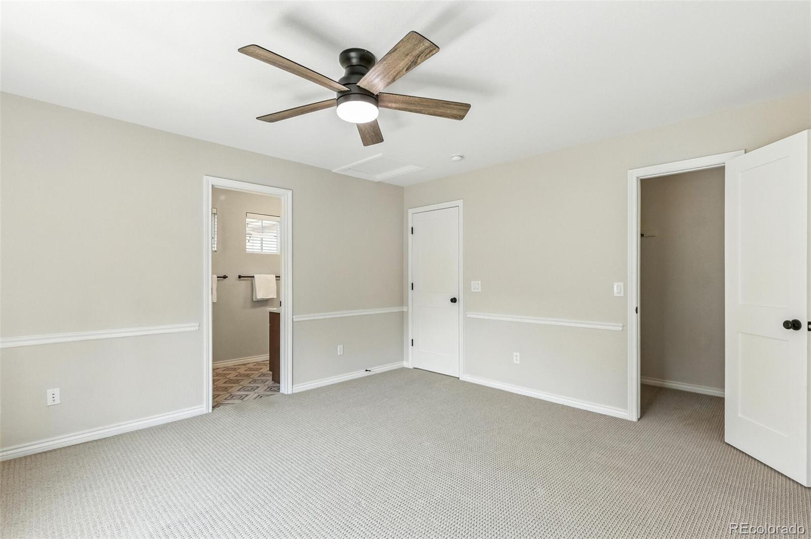 14820 E Maplewood Drive