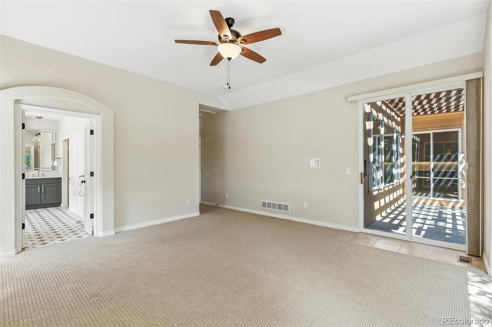 14820 E Maplewood Drive