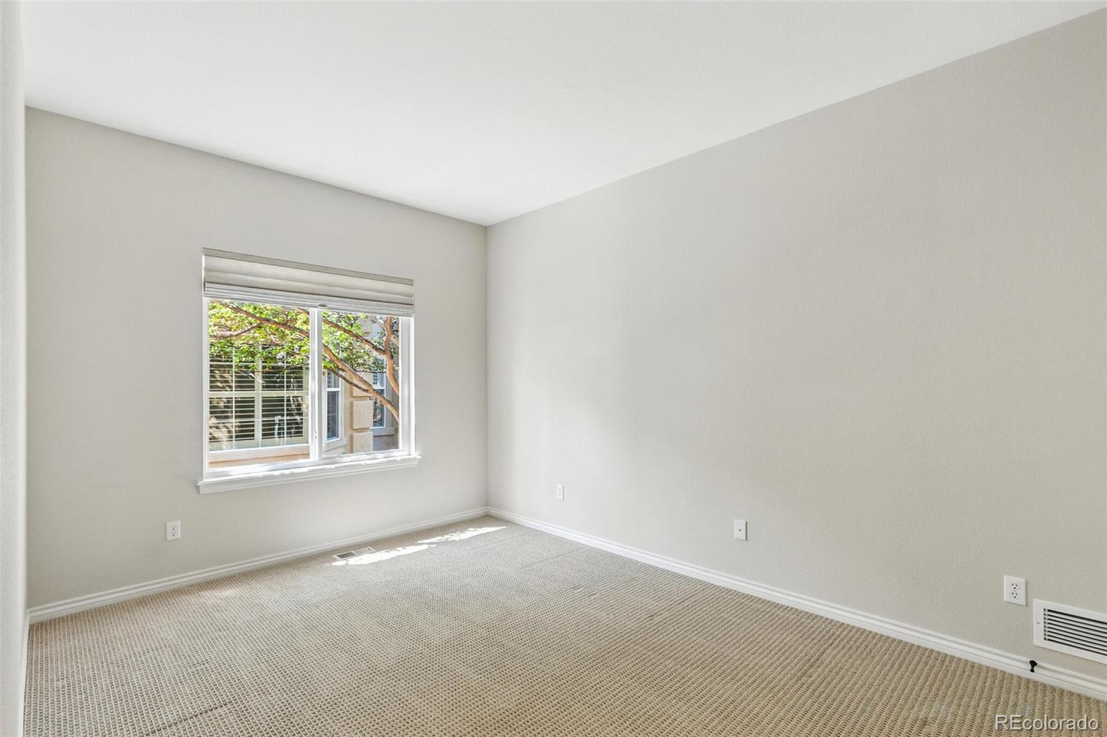 14820 E Maplewood Drive