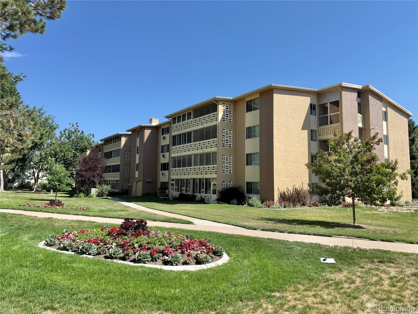 715 S Alton Way Unit: 4B
