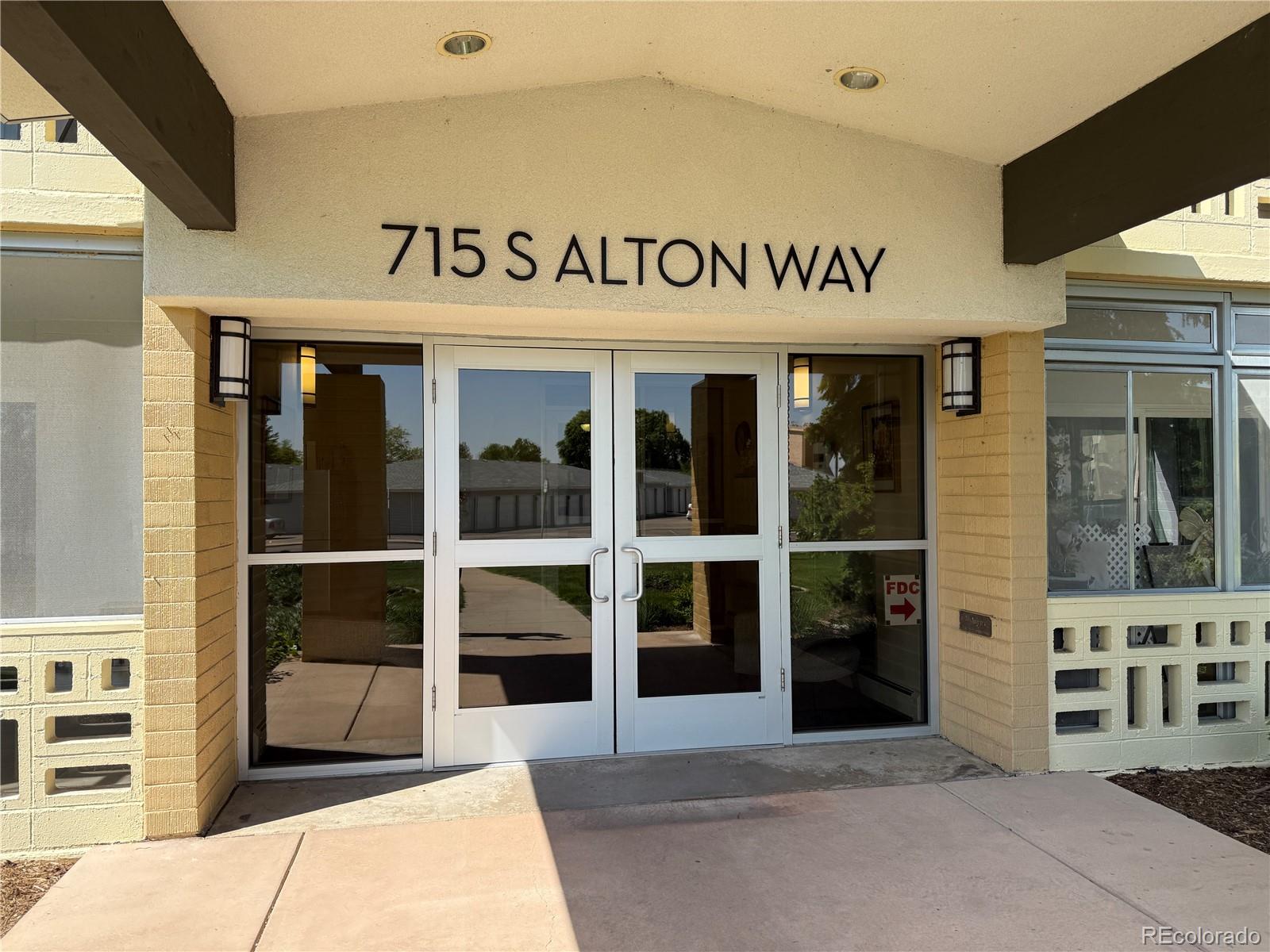 715 S Alton Way Unit: 4B