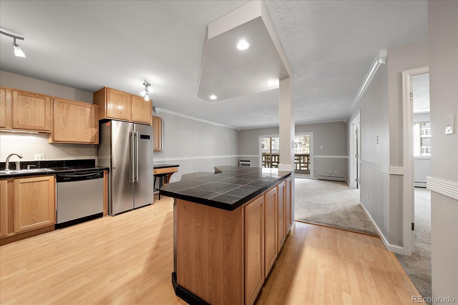715 S Alton Way Unit: 4B