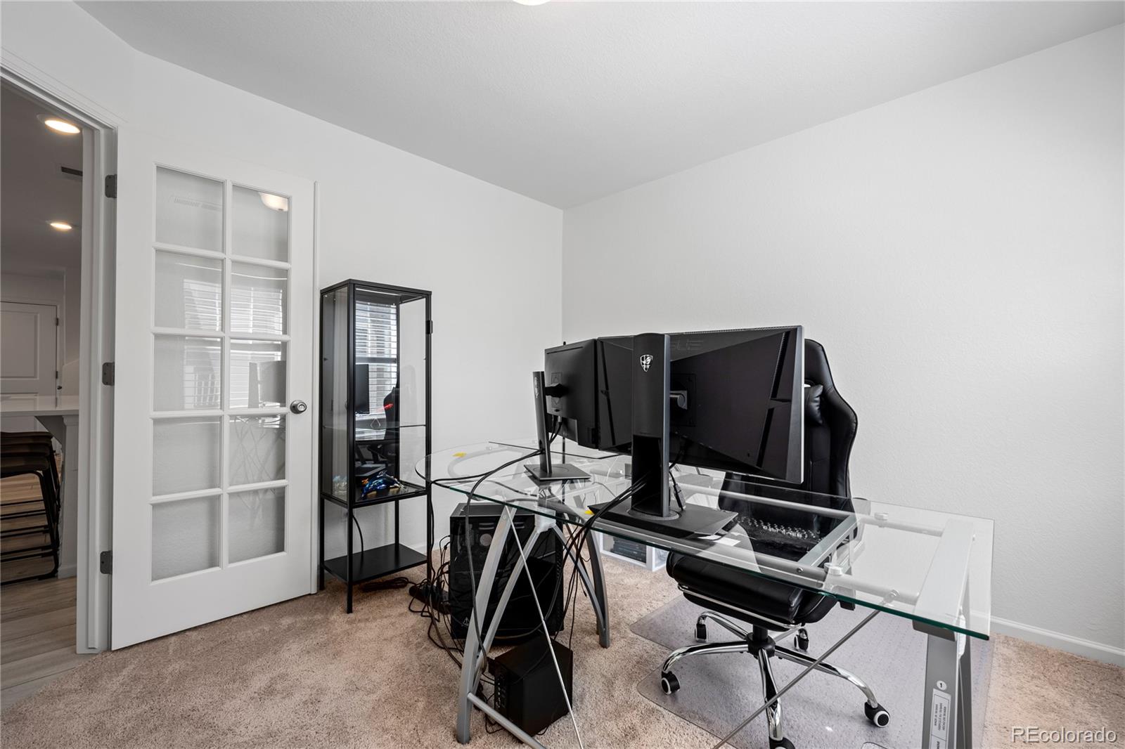 28330 E 6th Place