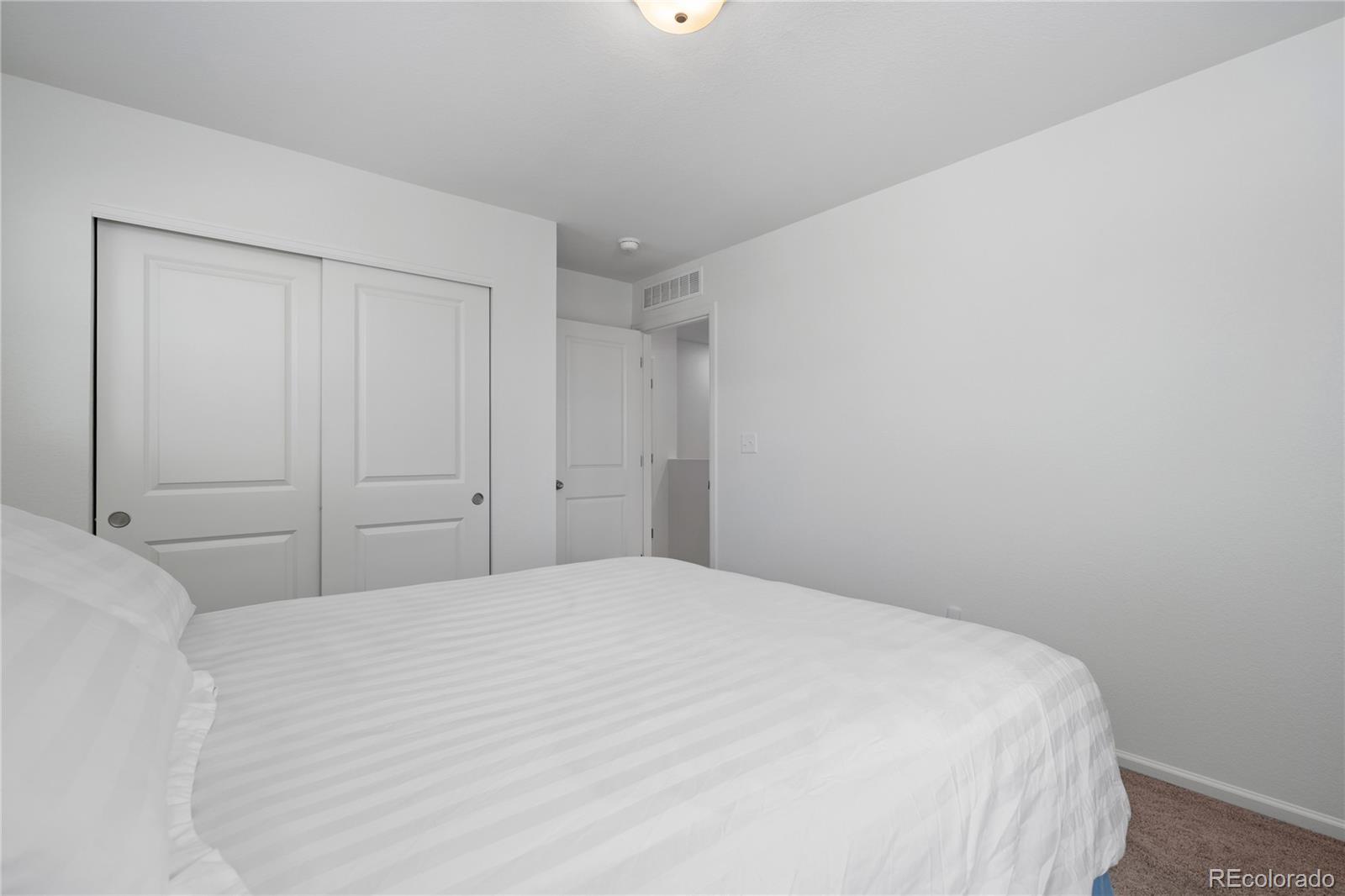 28330 E 6th Place