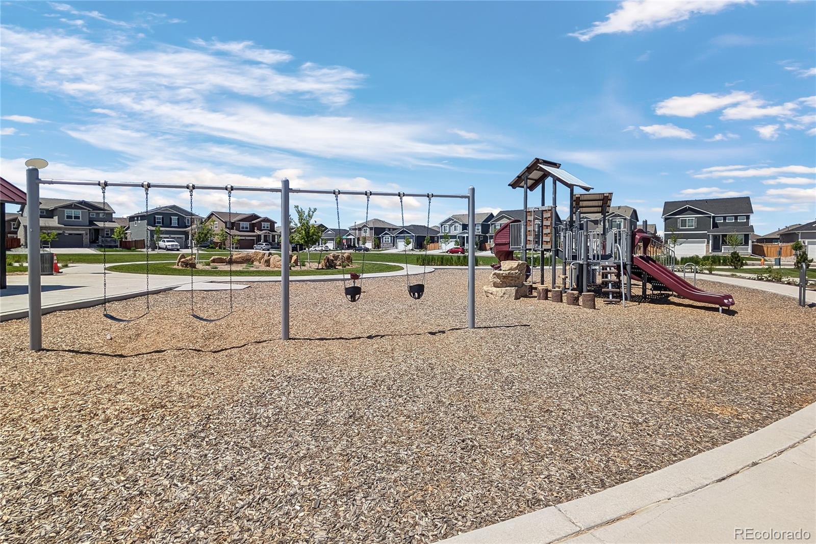 28330 E 6th Place
