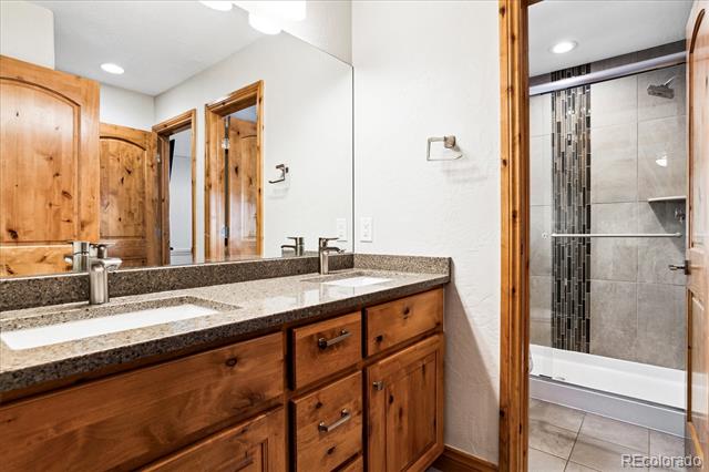 5704 Distant View Place