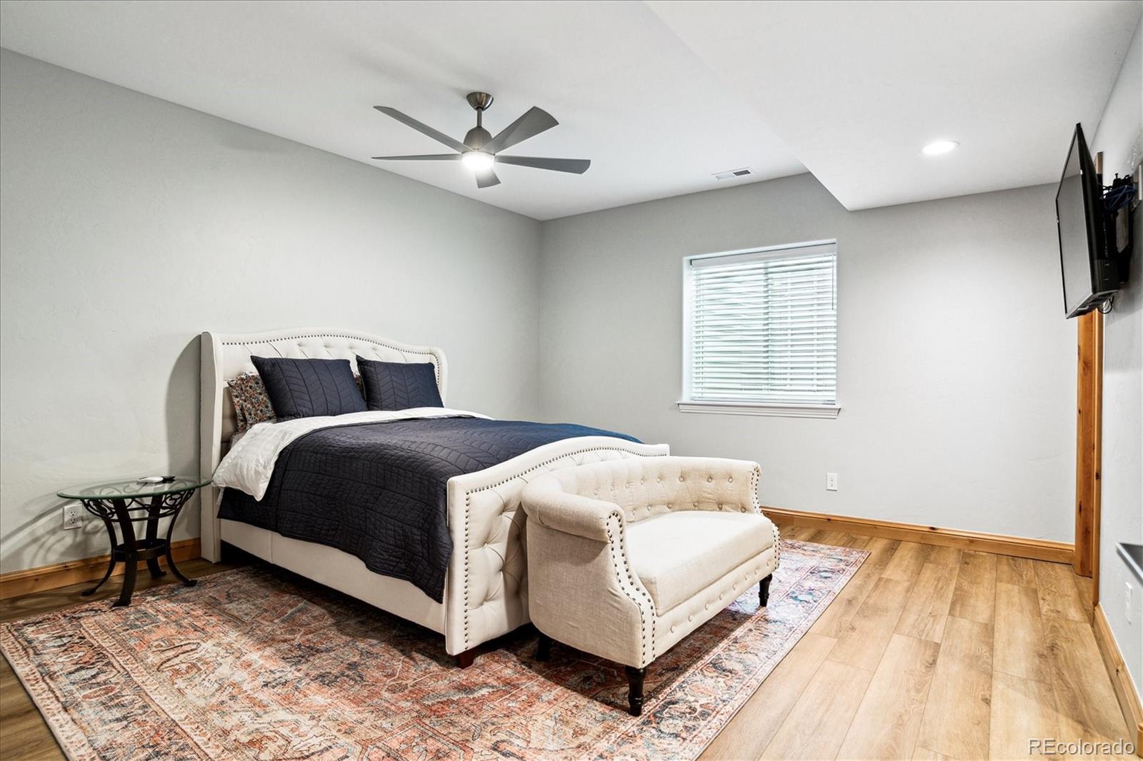 5704 Distant View Place