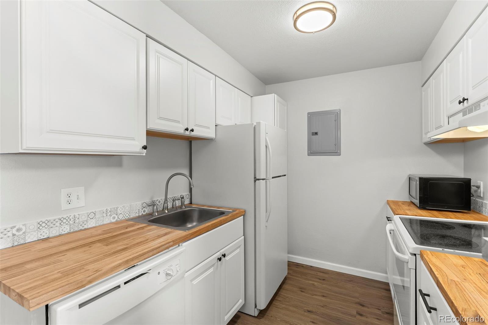 381 S Ames Street Unit: F305