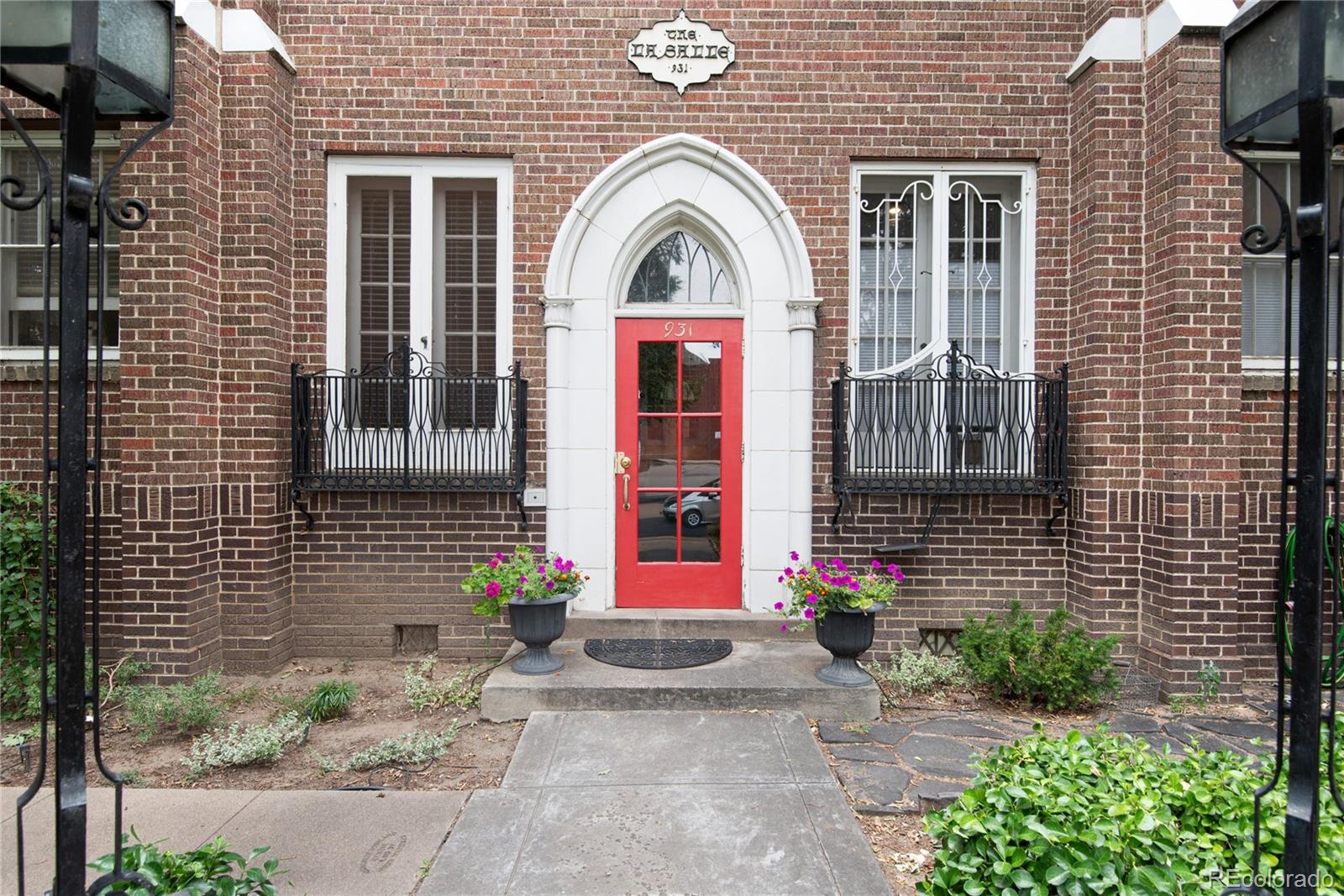 931 N Emerson Street Unit: 1