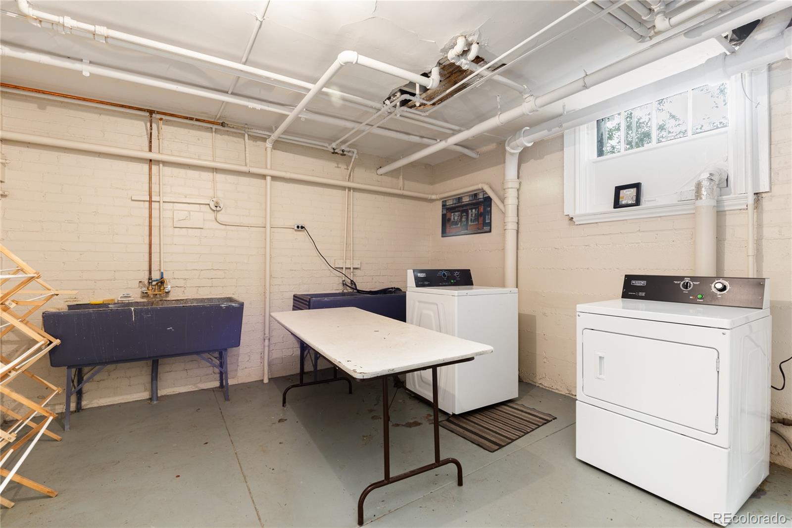 931 N Emerson Street Unit: 1