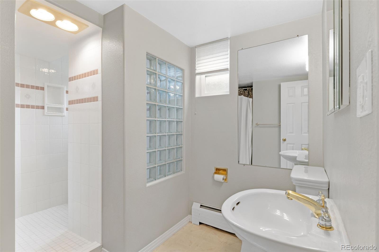 2717 S Langley Court