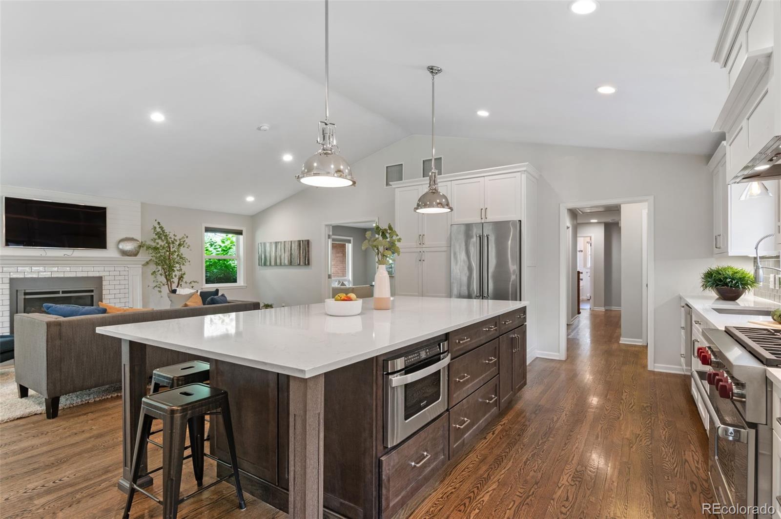 2717 S Langley Court