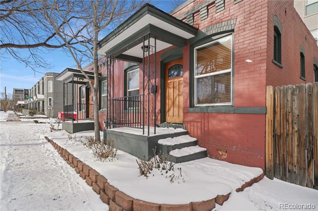 2541-2543 W 27th Avenue