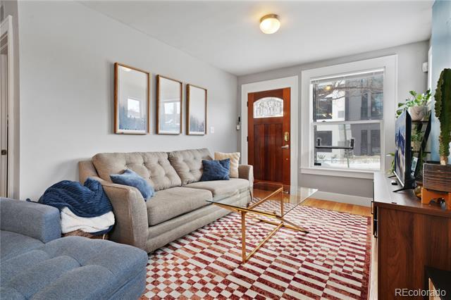 2541-2543 W 27th Avenue