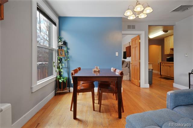 2541-2543 W 27th Avenue