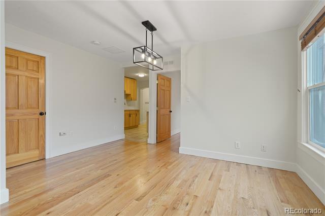 2541-2543 W 27th Avenue