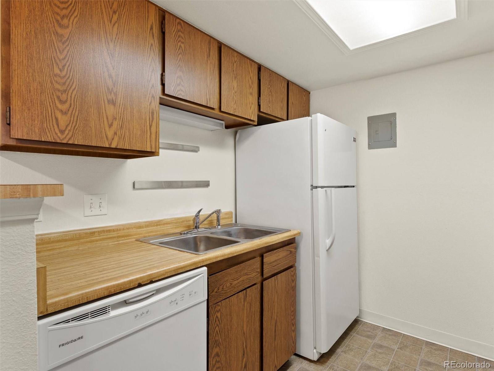 4400 S Quebec Street Unit: 102