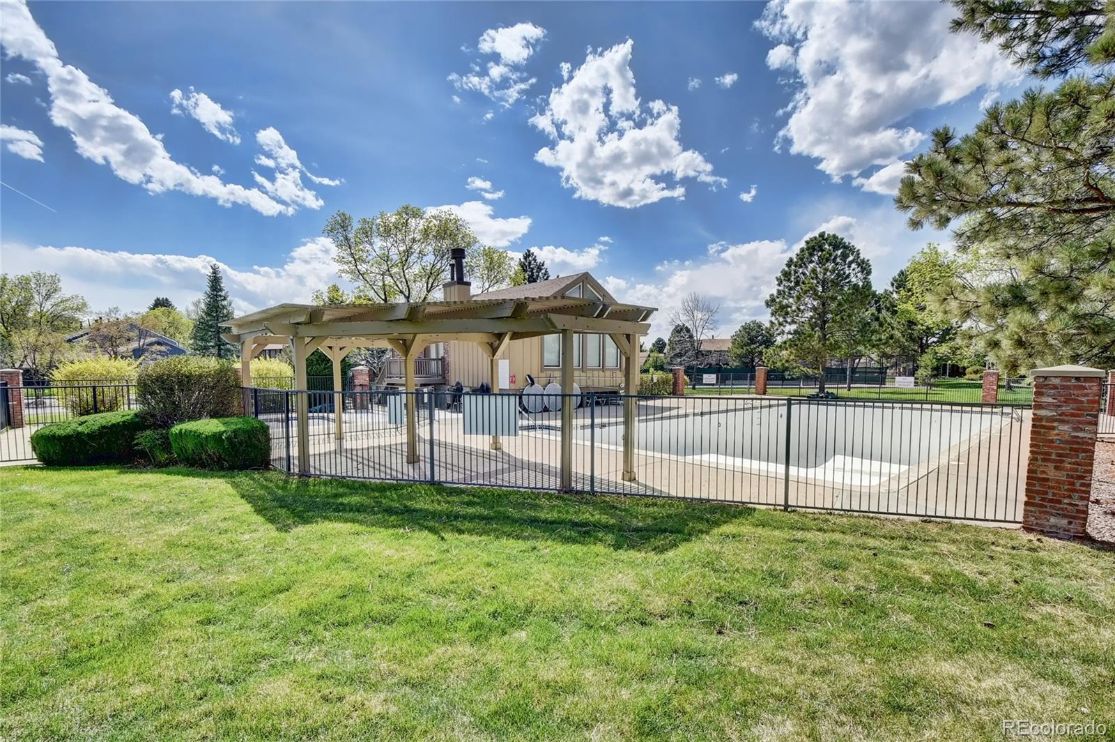 8661 E Amherst Drive Unit: F