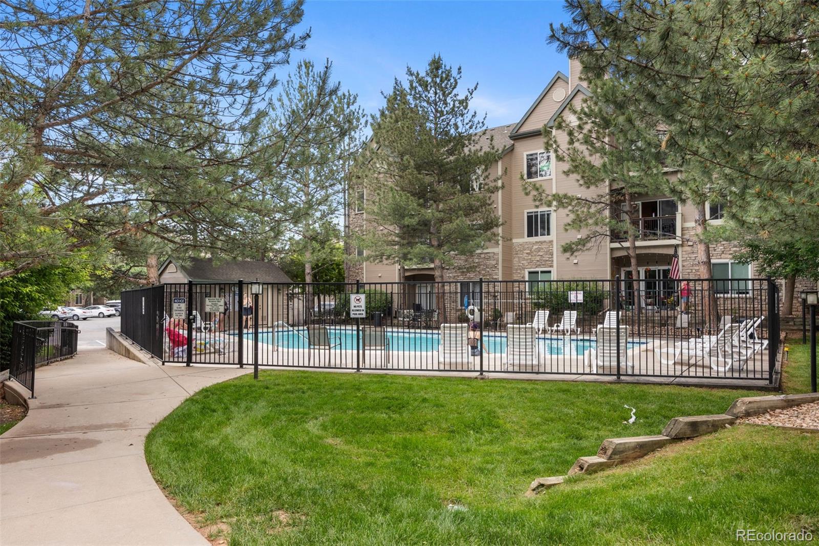 7409 S Alkire Street Unit: 304