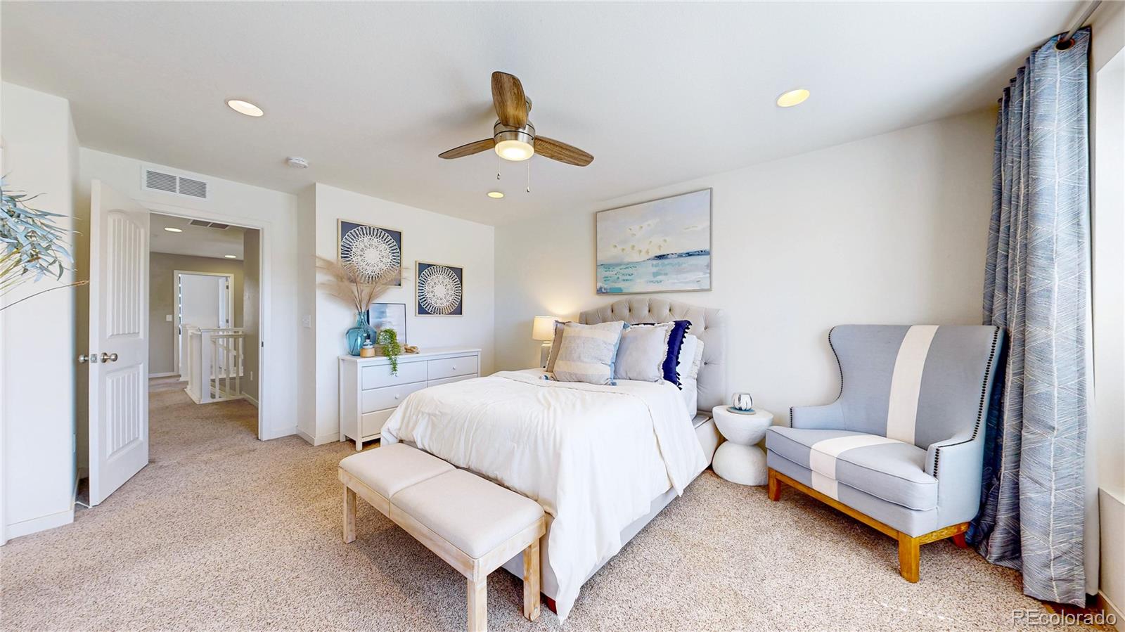 10016 Hough Point