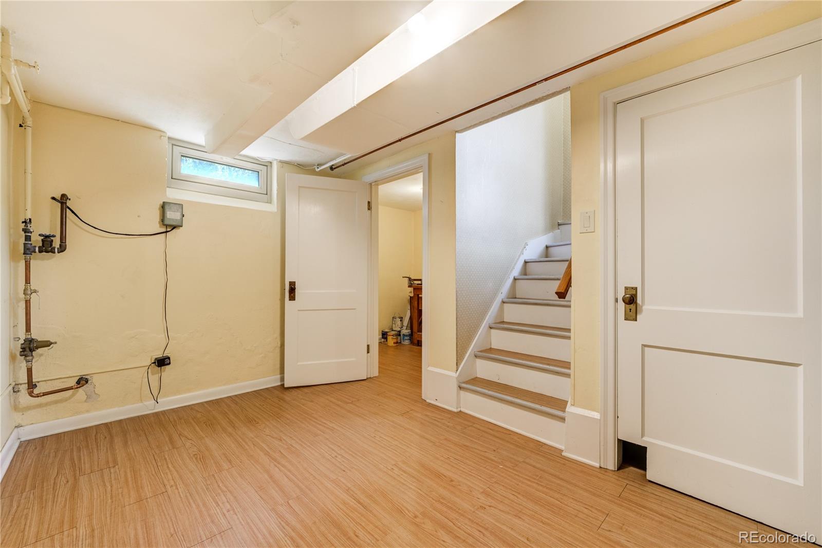 2285 N Monaco Parkway