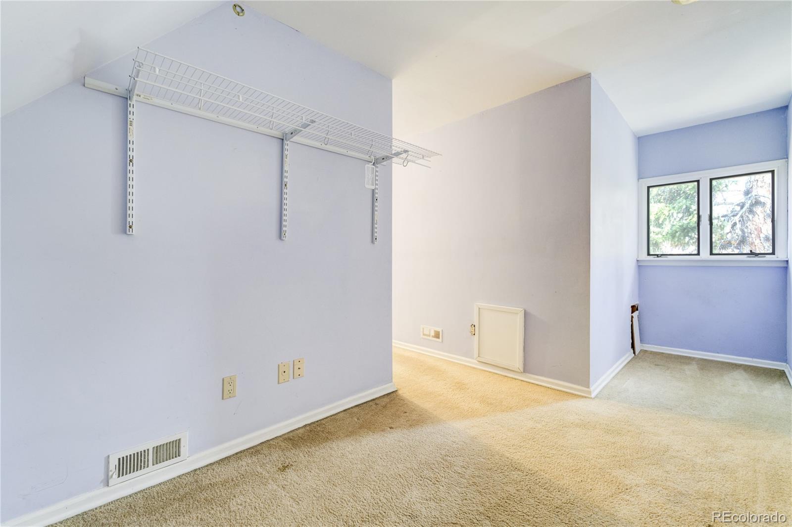 2285 N Monaco Parkway