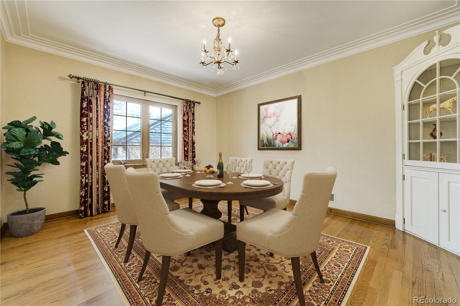 2285 N Monaco Parkway