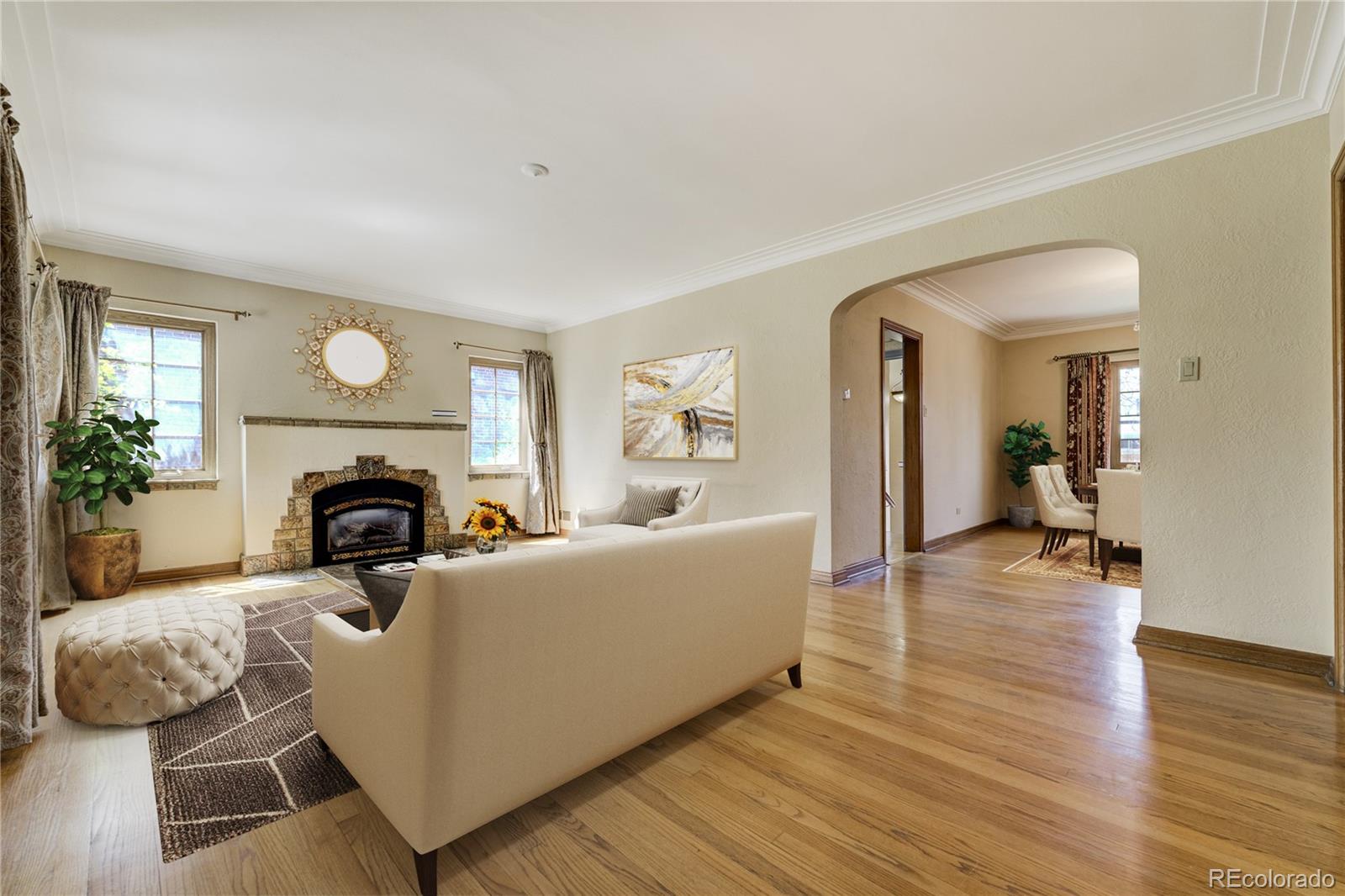 2285 N Monaco Parkway