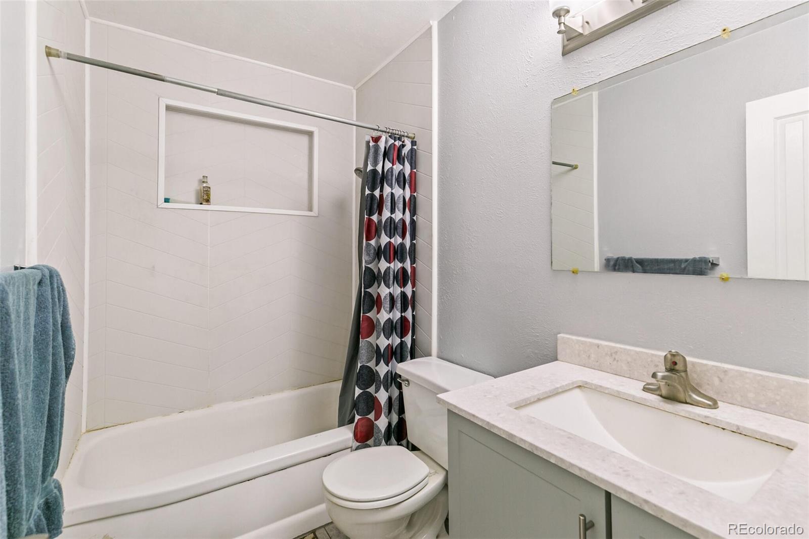 7560 Krameria Street