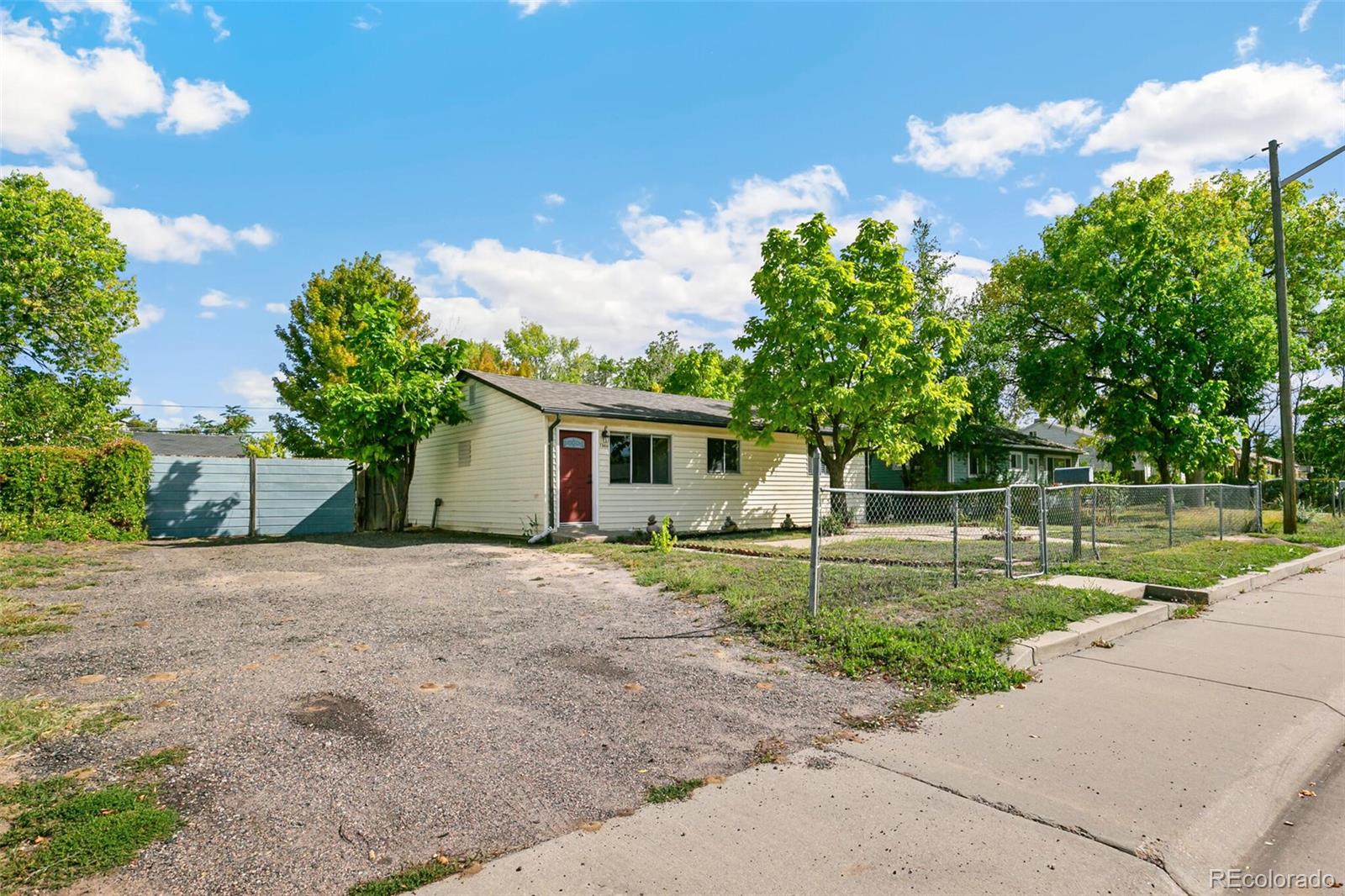 7560 Krameria Street