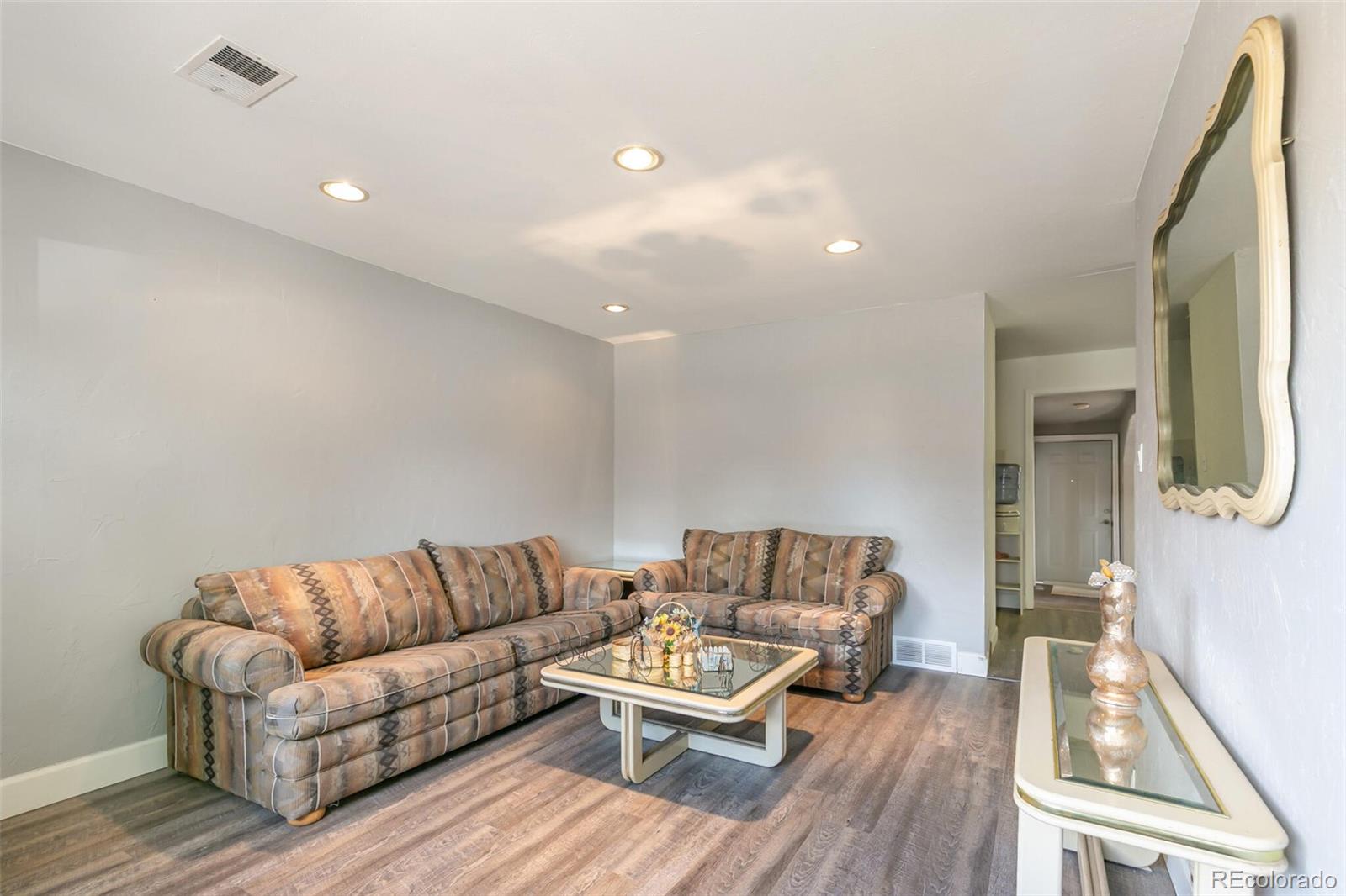 7560 Krameria Street