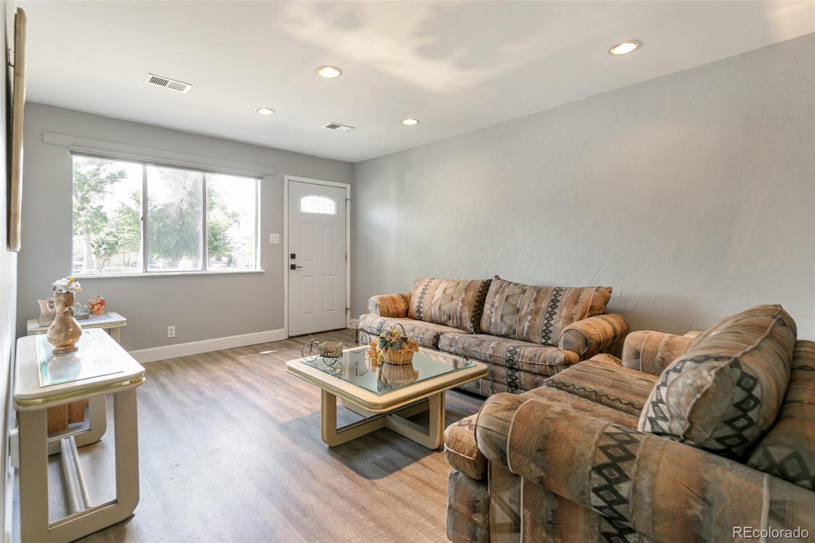 7560 Krameria Street