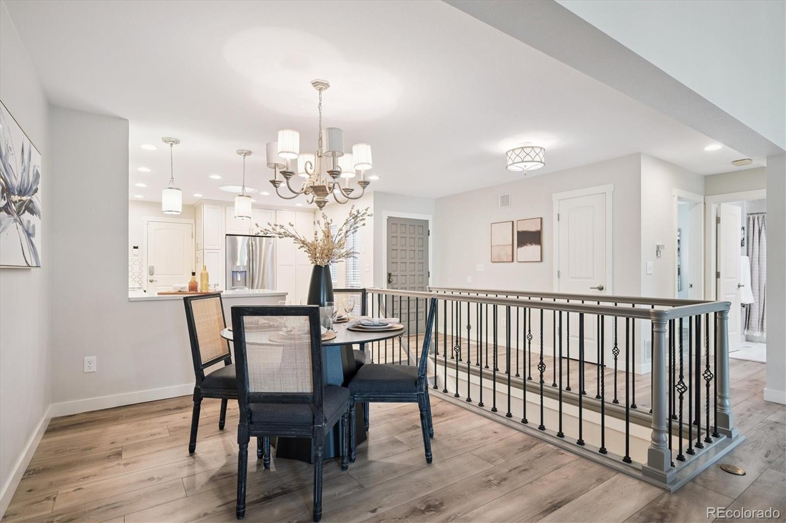 6325 W Mansfield Avenue Unit: 220