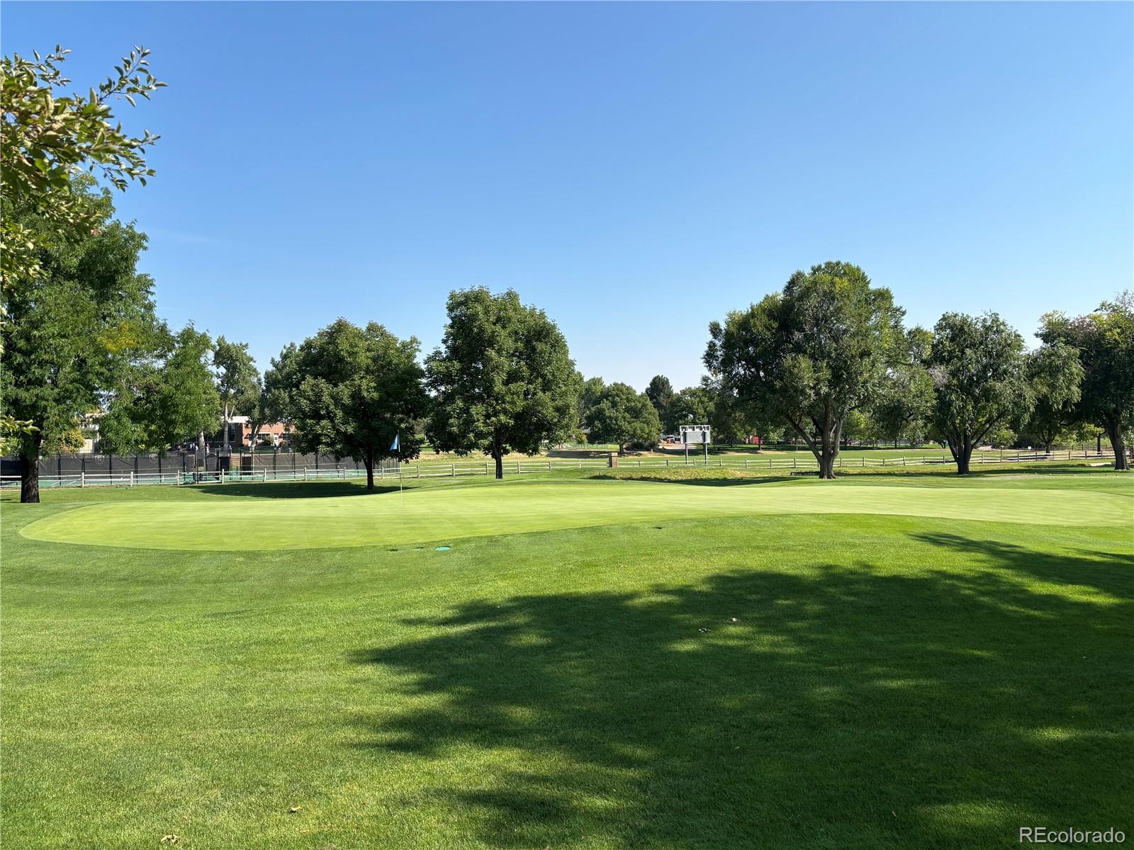 6325 W Mansfield Avenue Unit: 220