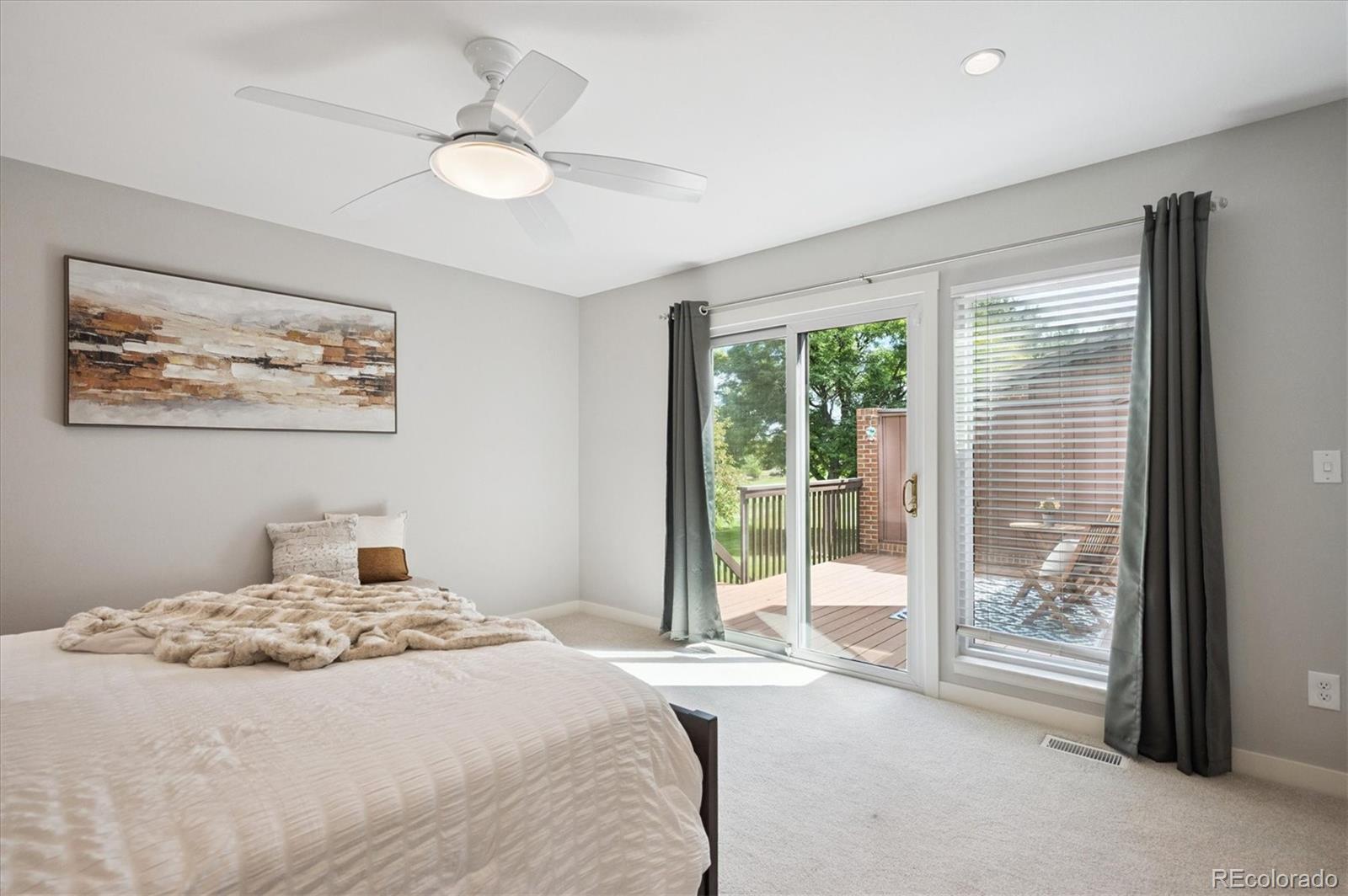 6325 W Mansfield Avenue Unit: 220