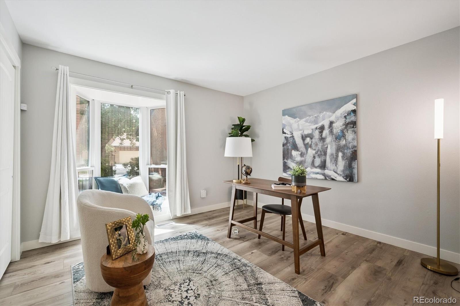 6325 W Mansfield Avenue Unit: 220