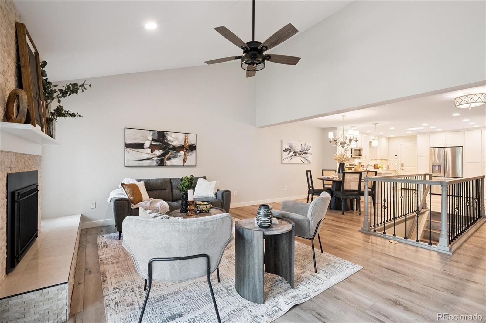 6325 W Mansfield Avenue Unit: 220