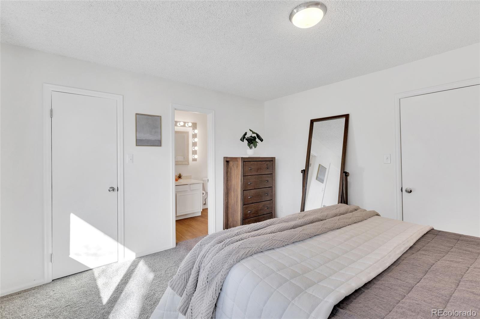 7165 S Vine Circle W