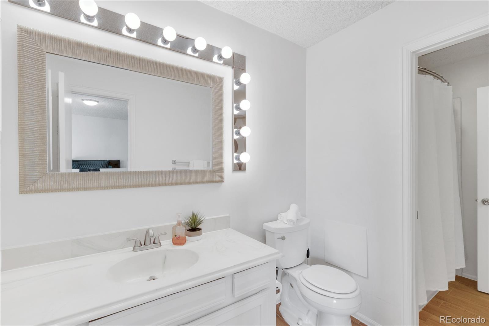 7165 S Vine Circle W