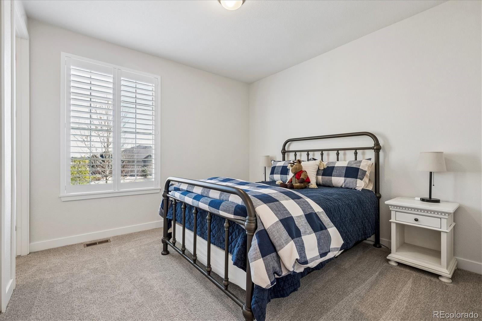 9555 Williamsburg Street