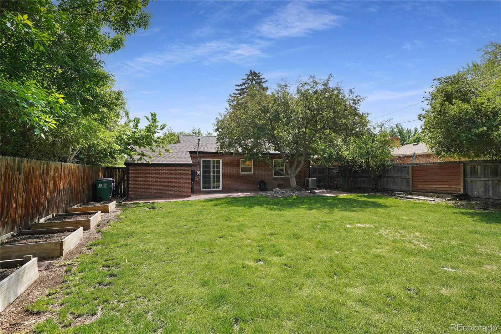 1111 Kearney Street