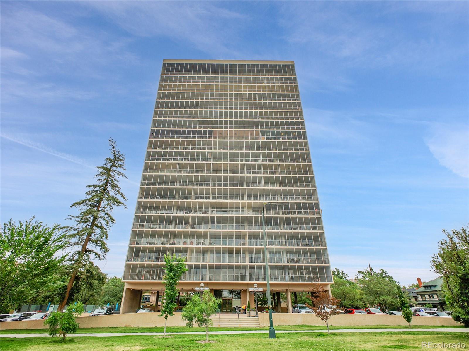 1201 N Williams Street Unit: 2B