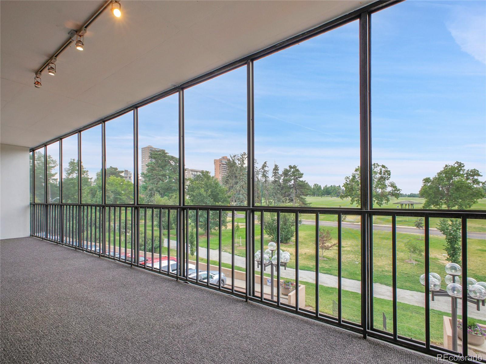 1201 N Williams Street Unit: 2B