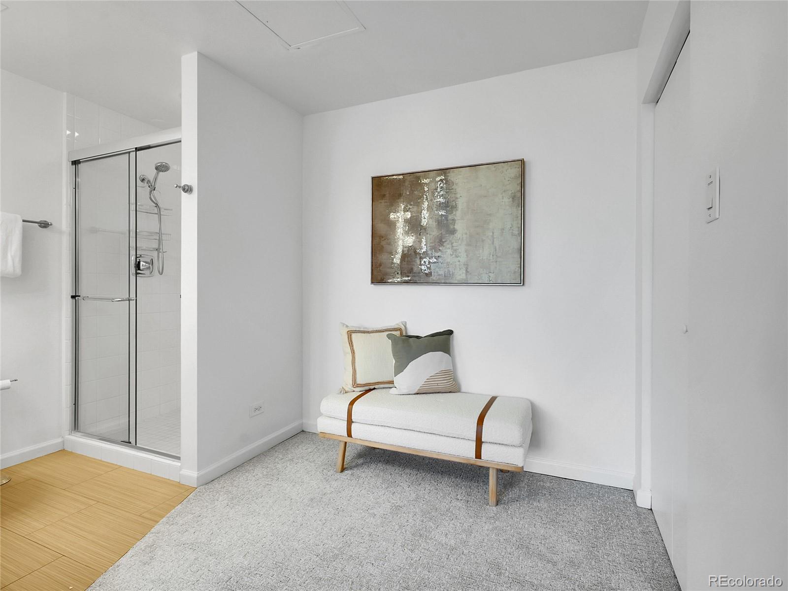 1201 N Williams Street Unit: 2B