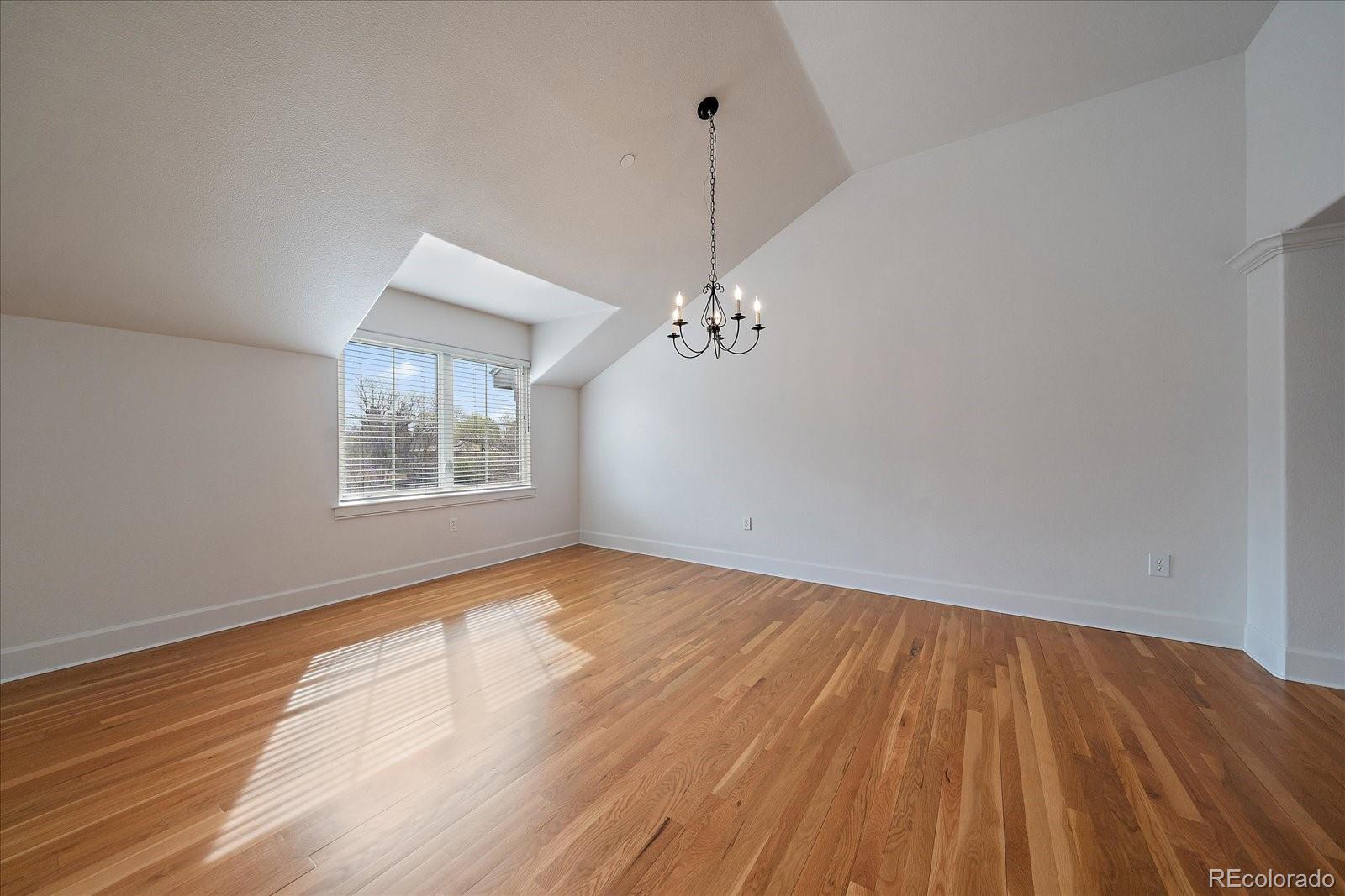 300 Hudson Street Unit: 302